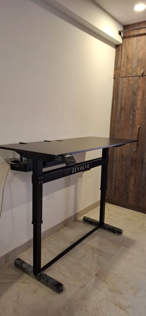 ZEVOLVE Series 1: The Movement-Driven Workspace